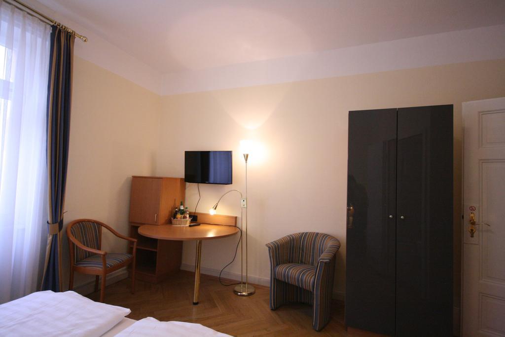 Altstadt Hotel Гайдельберг Екстер'єр фото
